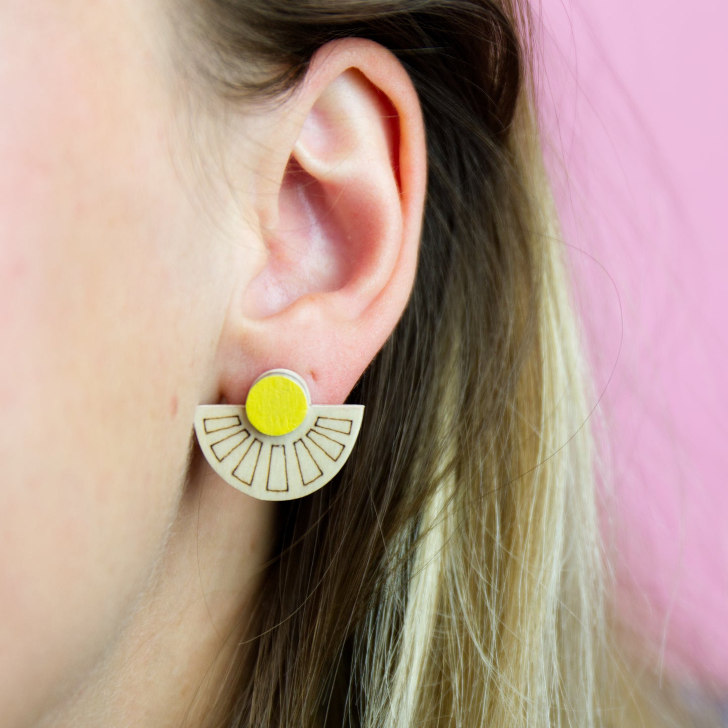 Ear stud Jet